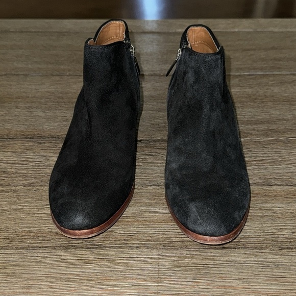 Sam Edelman Petty Ankle Bootie Black Suede 6 - Picture 3 of 8